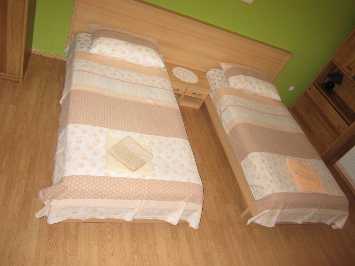 Apartments Villa Bella Vista Hvar ฮวาร์ ภายนอก รูปภาพ